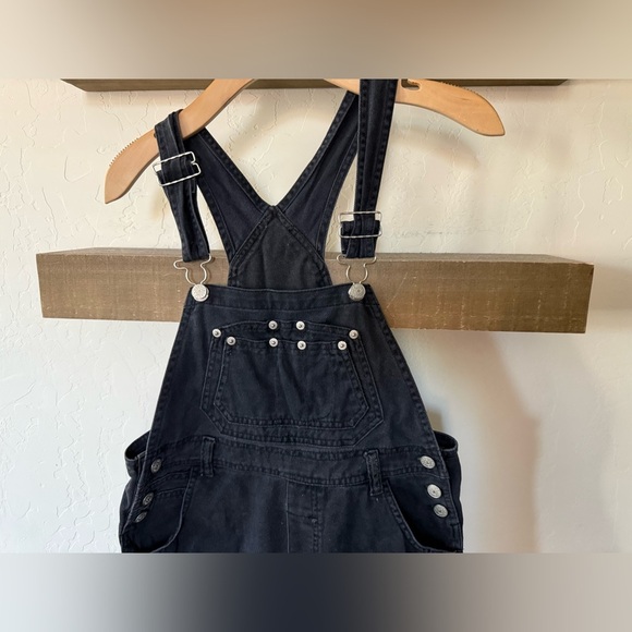New Legends|Vintage overalls (shortalls) in solid black•••Cargo hipster style - Picture 3 of 14